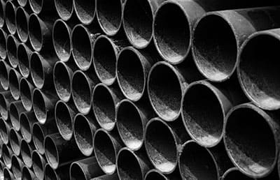 Как правильно хранить и транспортировать стальные трубы